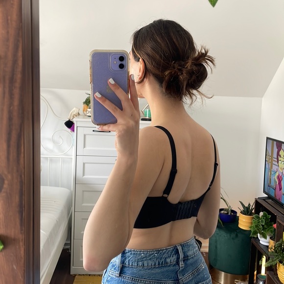 Black maternity bra size medium - Picture 2 of 5